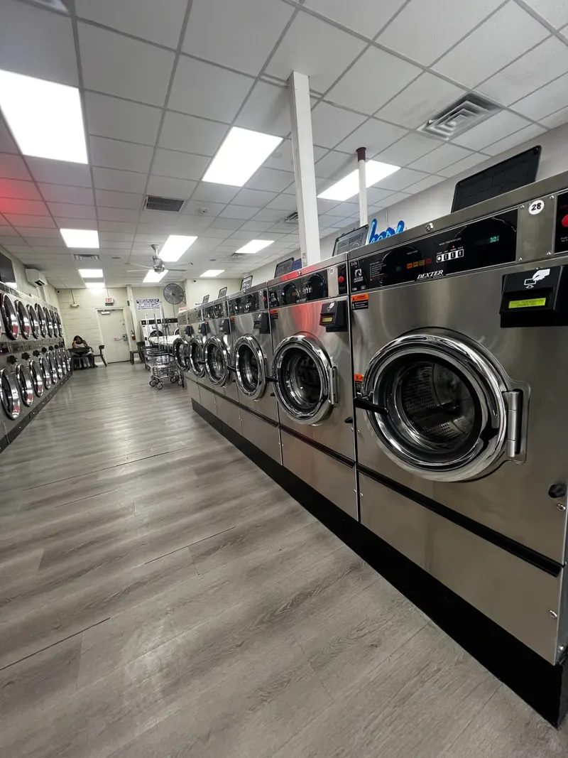Suds Laundromat